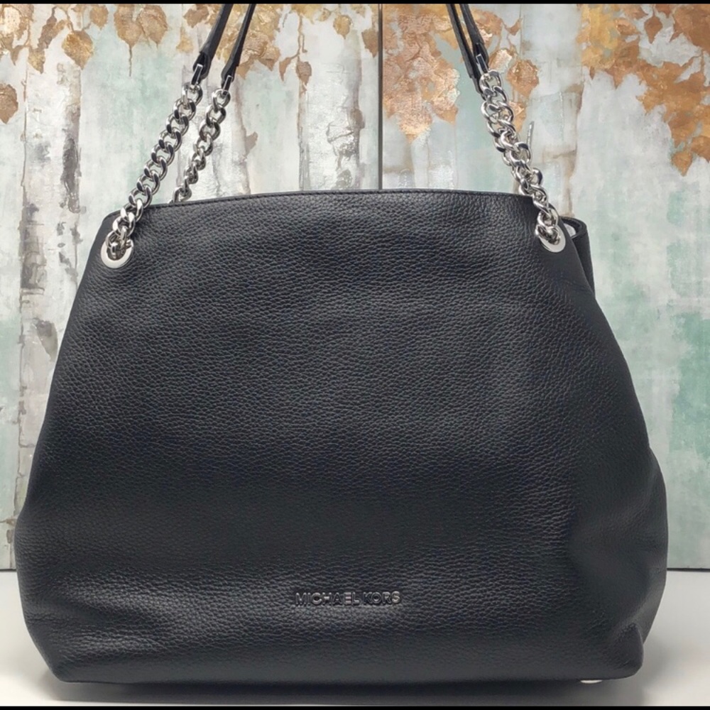 - NWOT Michael Kors Jet set large bag